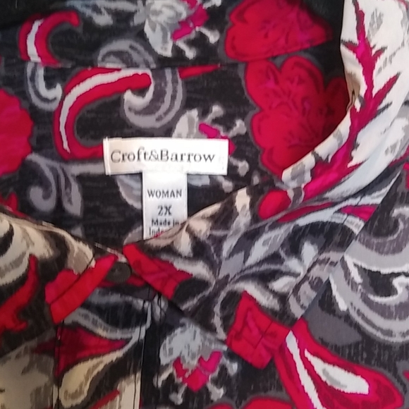 Croft & Barrow 2X Multi Colored Shirt. - Picture 3 of 5